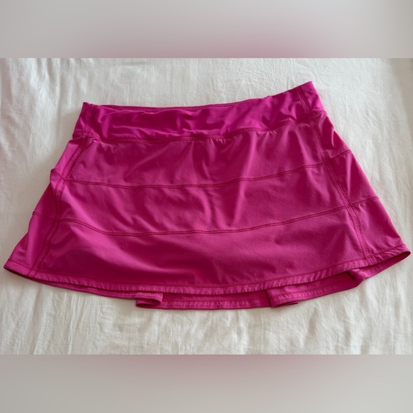 Lululemon Athletica Bright Pink Skirt Women’s 
Size: 12 - Picture 4 of 11